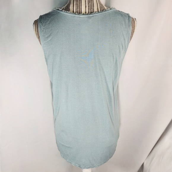 H&M Blue/Green Lace Front Neckline Sleeveless Top Size Medium - Picture 5 of 8